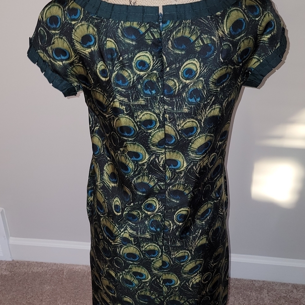 Milly Green/ Blue/ Multi Color Peacock Print Silk Shift - Picture 4 of 5